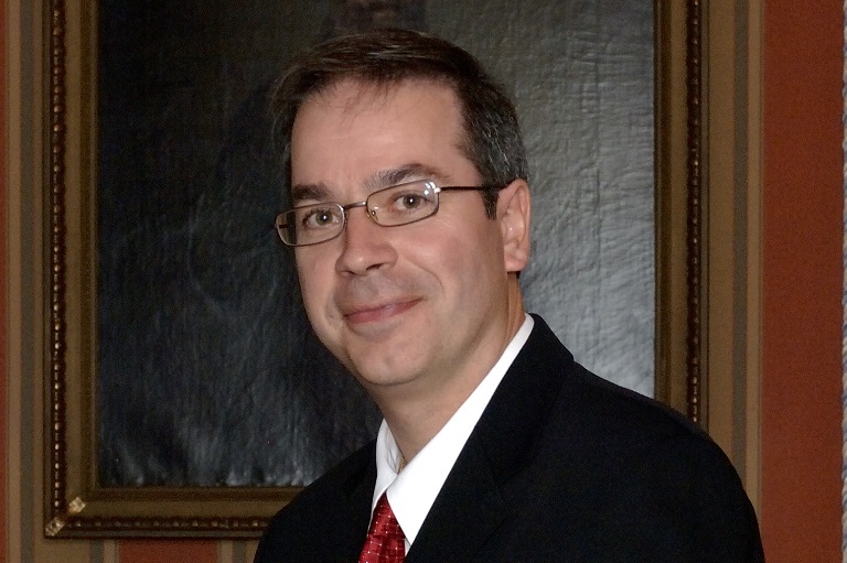 Antony Caruso, lauréat du Prix du Gouverneur général pour l'excellence en enseignement de l'histoire canadienne 2006
