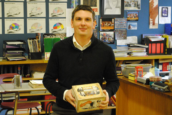 Neil Stephenson, lauréat du Prix du Gouverneur général pour l'excellence en enseignement de l'histoire canadienne 2009