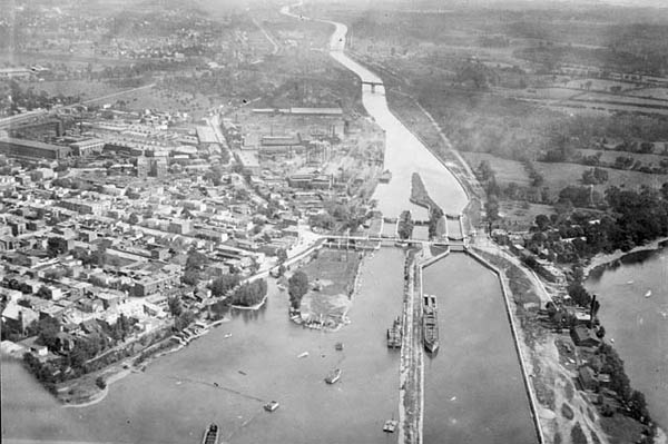 photo aérienne Canal Lachine