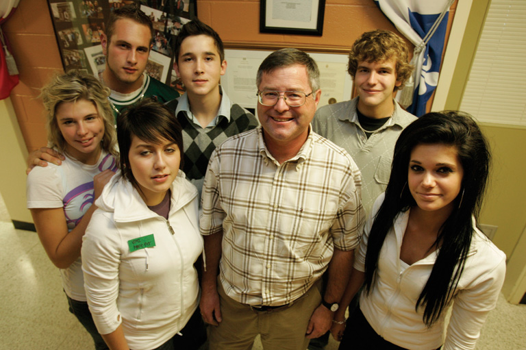 Jean-Pierre Frigon, lauréat du Prix du Gouverneur général pour l'excellence en enseignement de l'histoire canadienne 2008